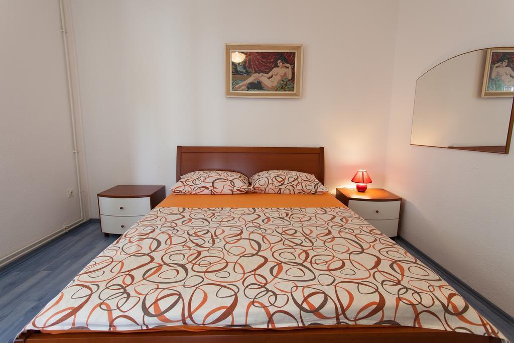 Apartman Kondic Omišalj Oda fotoğraf