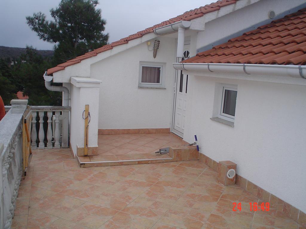 Apartman Kondic Omišalj Oda fotoğraf