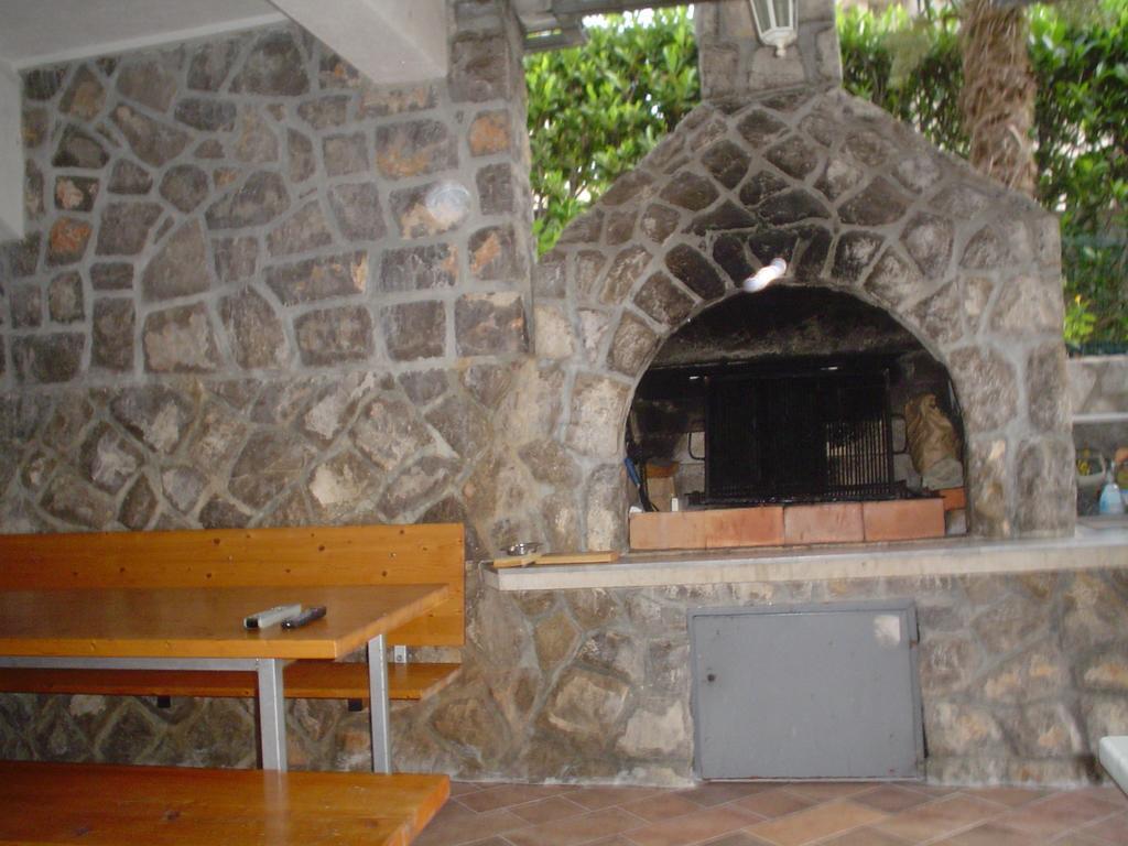 Apartman Kondic Omišalj Oda fotoğraf